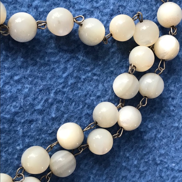 ANTIQUE MOP Beaded Necklace Opaline Translucent - Picture 7 of 8